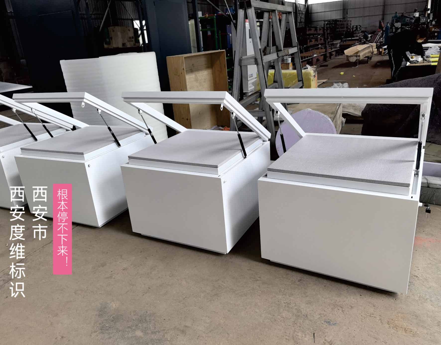 西藏阿里航空展厅展柜制作